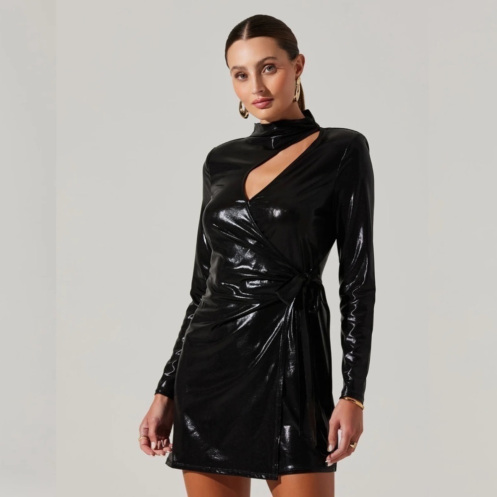 NWT ASTR The Cut Out Patent Long Sleeve Faux Wrap Mini Dress Small